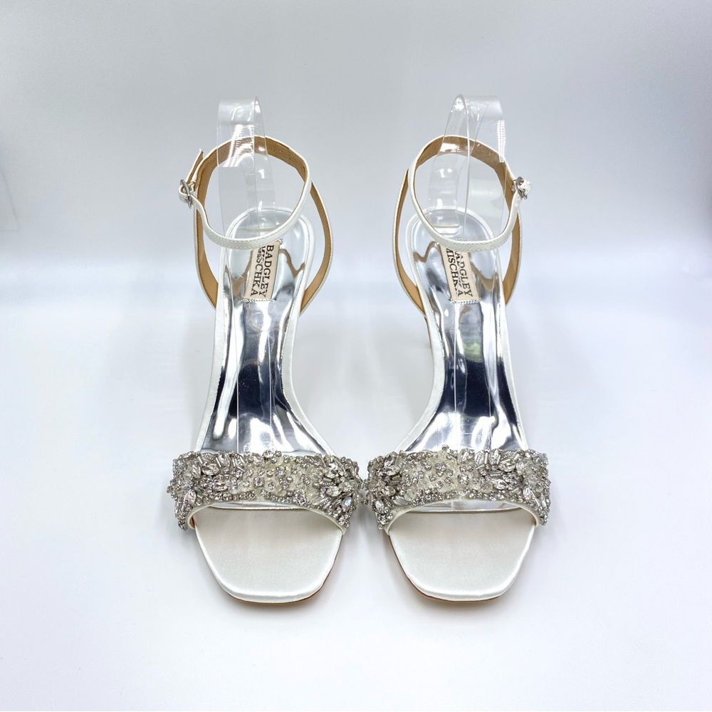 Badgley Mischka Size 10 Rider Soft White Satin‎ Jewel Dress Sandals Heels Shoes - Picture 3 of 14